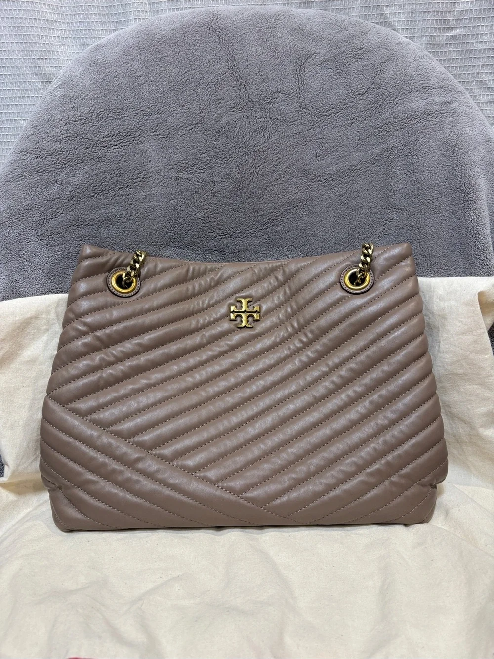 Tory Burch Quilted Shoulder Bag in Taupe with Gold Hardware